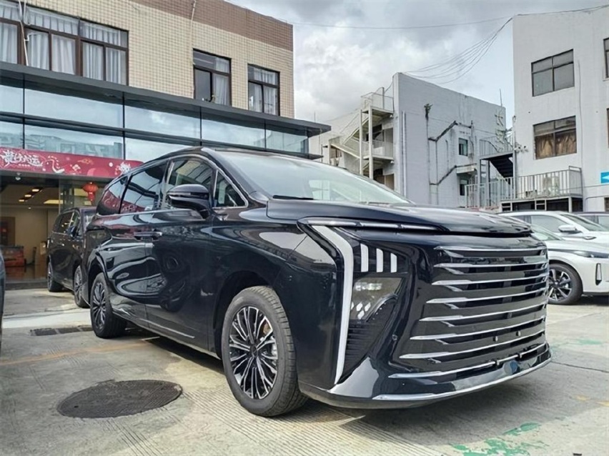 东风风行星海V9探店品鉴：性能卓越与性价比的完美融合