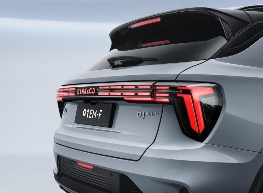 对比日系混动SUV，领克01 EM-F都有哪些优势？