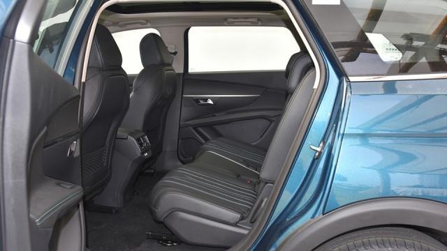 取消1.6T，预售价比现款低1万元，新款标致5008中配更值得等？