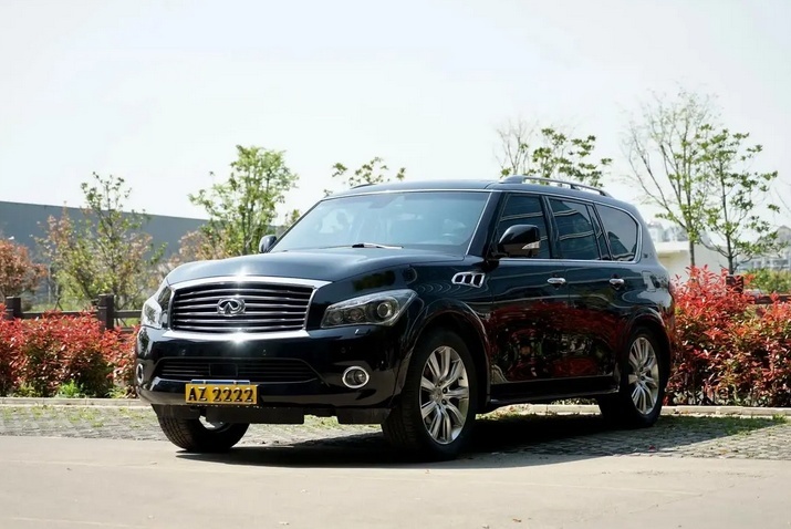 全新QX80不再装大V8了！英菲尼迪不想玩高端了？