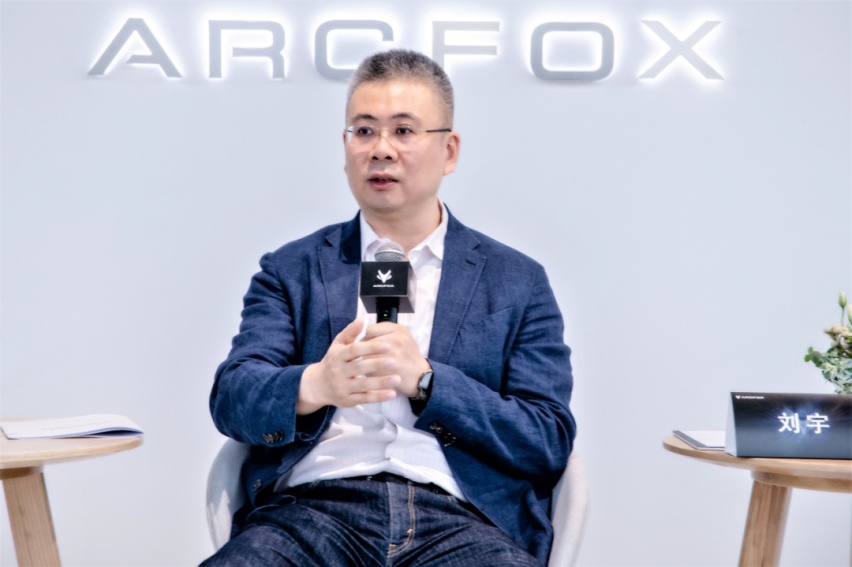 极狐刘宇需谨慎！华为附体赛力斯SF5订单爆表或是假象