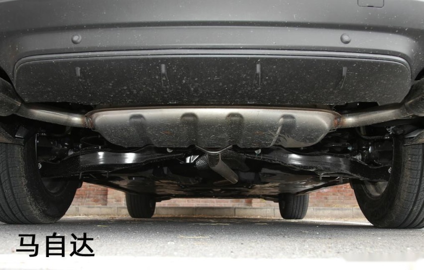奔腾B70S真的是换标马自达CX-4吗？三大件对比合资车