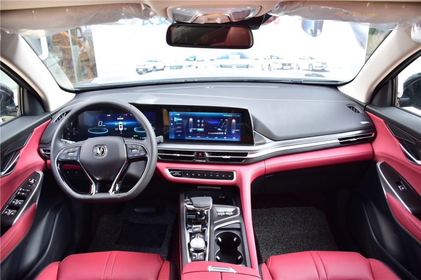 车展优选精品SUV 质感博越PRO 还是运动CS75PLUS