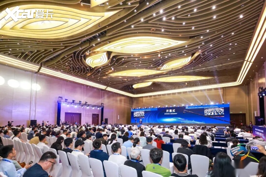 不止拼硬件!重庆 AI 车展揭露行业新竞争风向