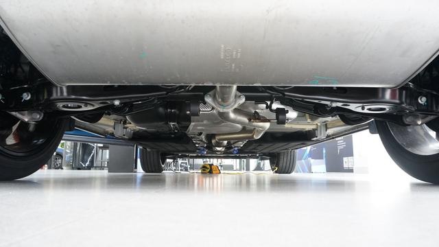 售价14.46万的高端小SUV,到底值不值?领克06实拍