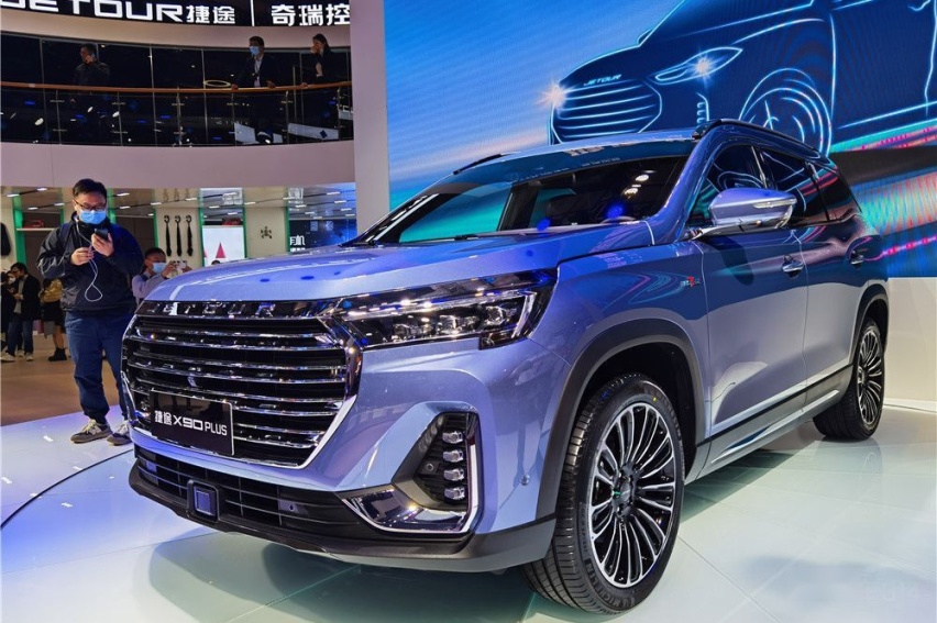 都是自主中型SUV，捷途X90 PLUS、瑞虎8和豪越选谁好？