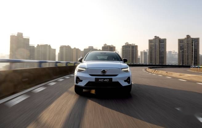 XC40纯电版前驱变后驱！来自斯堪的纳维亚的“小钢炮”