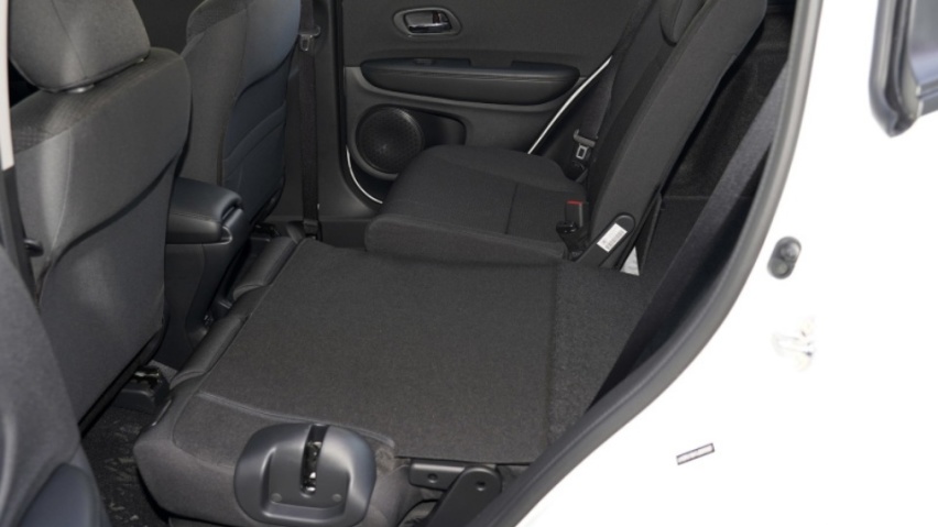 15万预算买家用SUV，选丰田紧凑型，还是本田小型？