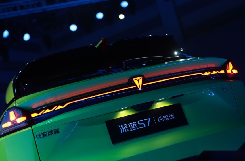 比预售价还低三万，深蓝S7以14.99万起的售价“掀桌子”？
