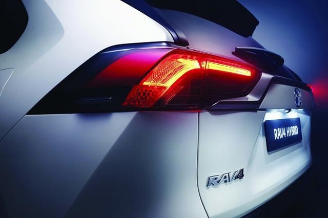 为什么说丰田全新RAV4的高配和混动车型都不值得买？