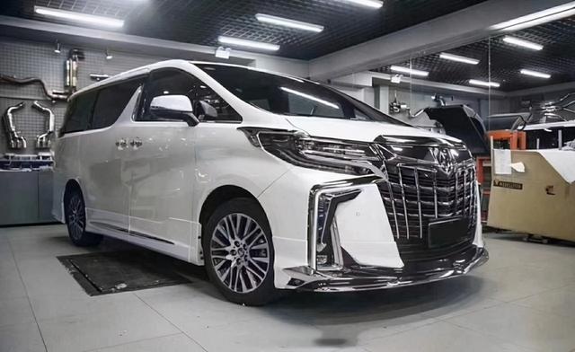 埃尔法加价卖竟是这个原因，GL8Avenir难道不比它香？