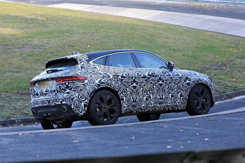 jaguar-e-pace-2021-facelift-nurburgring-fotos-espia-202072081-1603350479_5.jpg