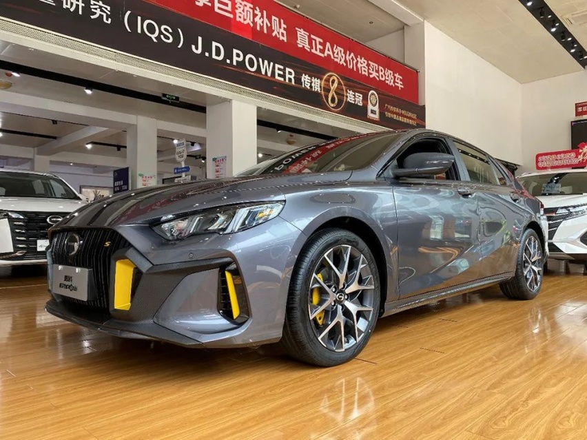 准车主到店看影豹，看完只想当场提车！