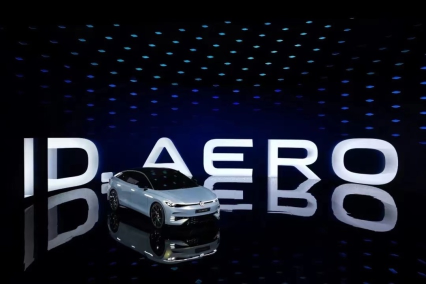 大众ID. AERO亮相：续航600+ 轴距接近3m