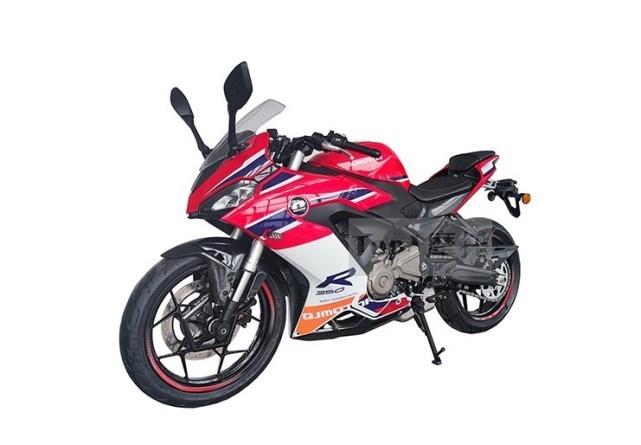 颜值高车重轻 QJMOTOR赛350 两个版本同时申报