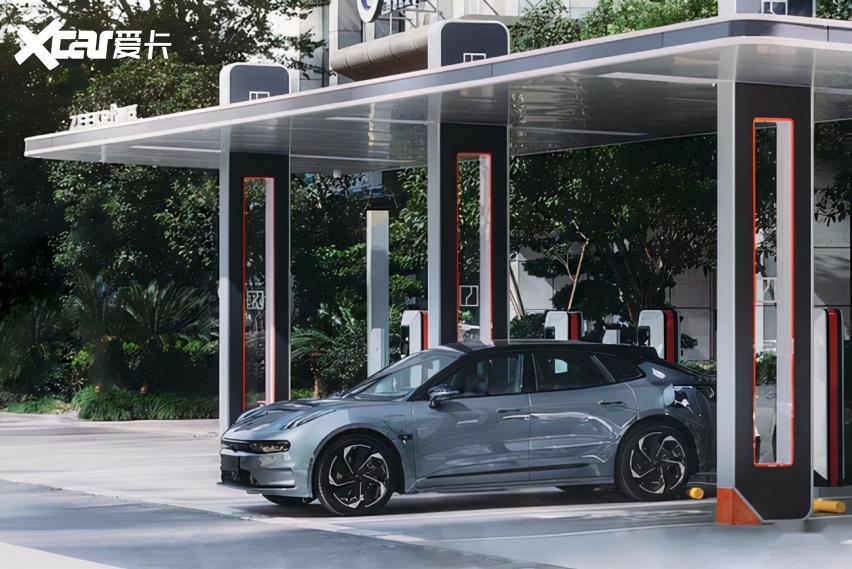 限时礼包+定金膨胀+终身质保，年底购极氪001太合适了！