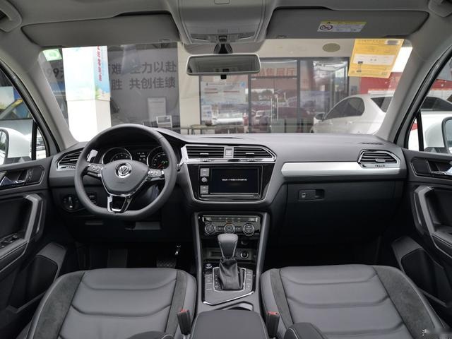 怎样选择SUV?WEY 2020款VV6 对比途观L,全面测