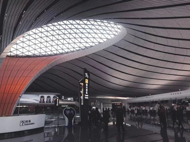 这台奔驰全新EQC能给你带来什么?