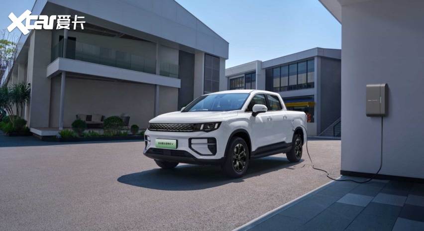 2026成都车展丨全球家商两用纯电智能皮卡 2026款雷达金刚EV亮相