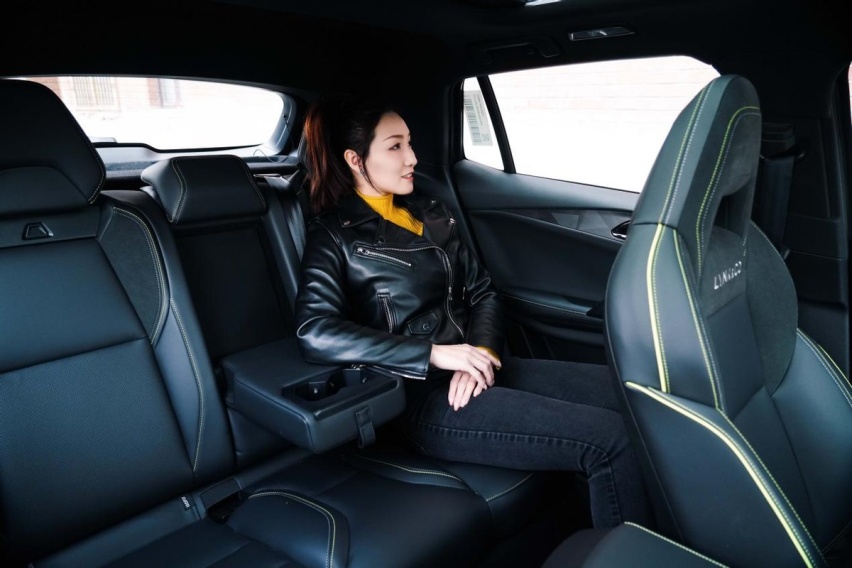 社畜现身说法：是怎样一台车，治好了我的那些职场焦虑？