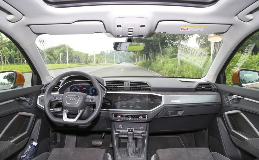 30万最合适的三款紧凑型豪华SUV，颜值高、空间大，你知道吗