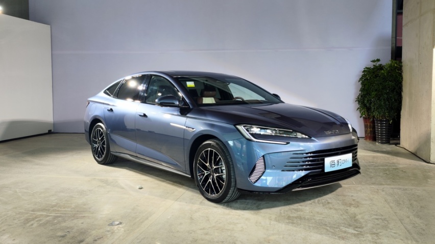 续航超1300km，新平台新智能，海豹DM-i将是最值中级车？