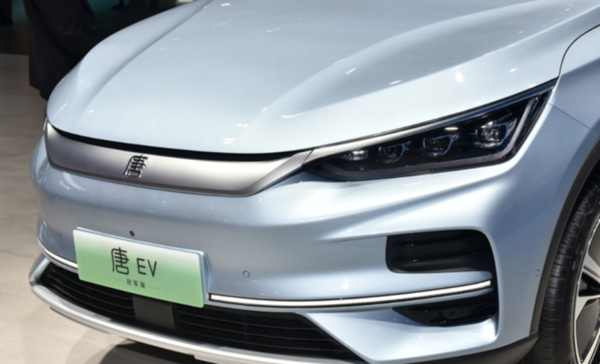 比亚迪唐EV冠军版降价4万，成都车展抢占市场？