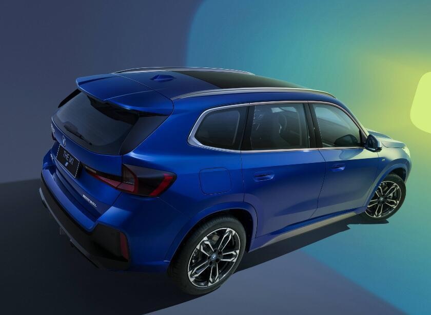 传承豪华运动基因！宝马创新纯电动BMW iX1上市，售29.99万元起
