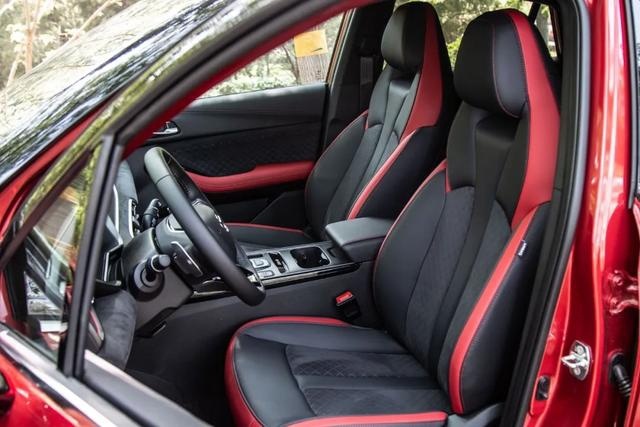 广汽传祺GS4：听说SUV Coupe要火？