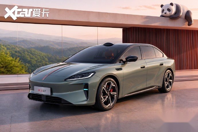 红旗EH7的遗憾，天工07能补上吗？