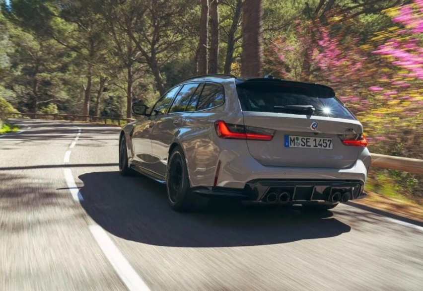 旅行车也疯狂！3.0T+8AT，全新一代宝马M3旅行版官图发布