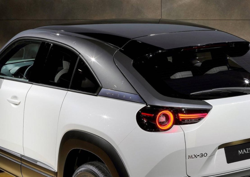 Mazda-MX-30-2021-1600-21.jpg