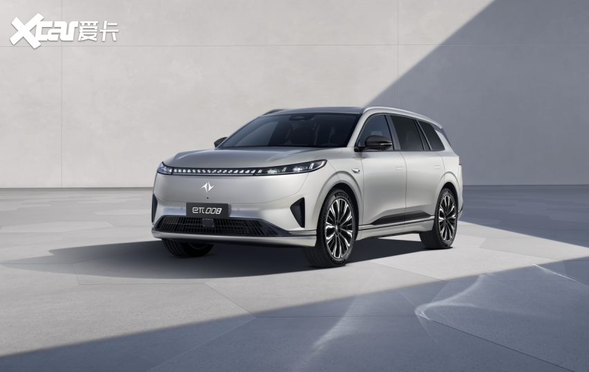 东风奕派双车定档10月16日焕新上市，提供更多出行选择