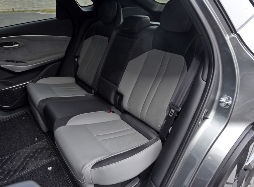 正式突破1000km续航 AION LX Plus现已上市
