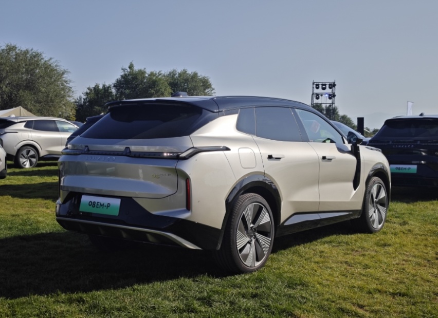 品鉴超电驾感豪华SUV    领克08石家庄试驾会成功举办