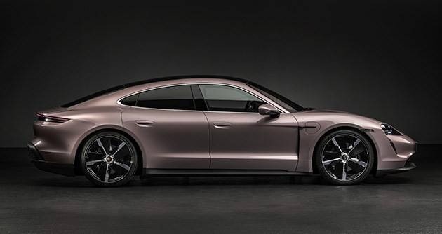 比model 3快0.2秒，入门级Taycan预售88.8万