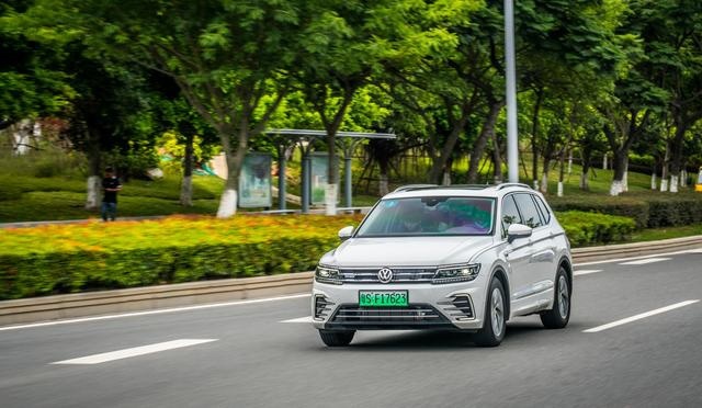 途观L PHEV/帕萨特PHEV，看似平平无奇，为何成为市场鲶鱼？