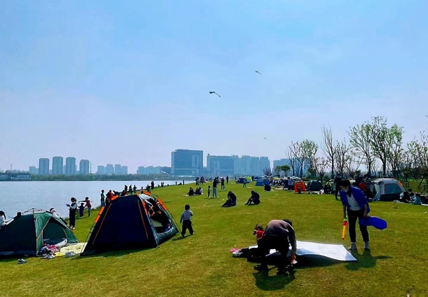 2.0T、外观霸气、空间还很给力！开它去露营的快乐你想象不到！
