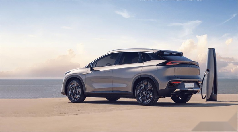 纯电续航超1000km的车来了，AION LX PLUS正式上市