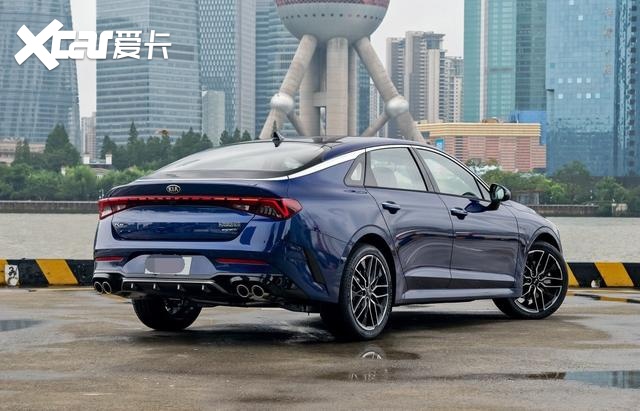 起亚K5：年轻人的座驾，溜背车身+2.9米轴距，破百7.8秒