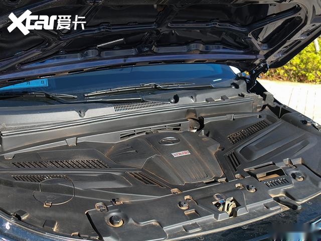 抚仙湖试驾东南DX5 又美又高性价比的家用车 来沾点仙气