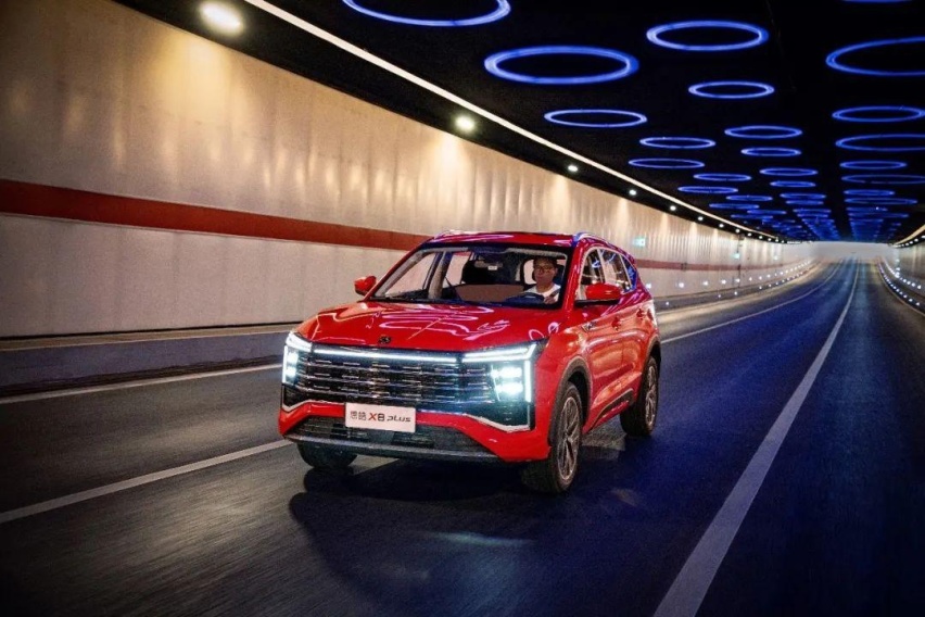 被思皓X8 PLUS暖到了！这才是精准击中用户痛点的家用SUV