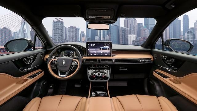 豪华SUV，这款国产"林肯"好好的给Q3上了一课