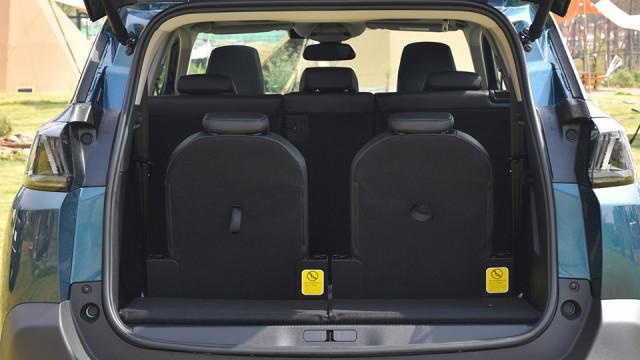 取消1.6T，预售价比现款低1万元，新款标致5008中配更值得等？