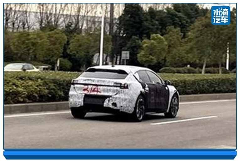 领克ZERO concept量产版路试谍照曝光 跨界气息浓郁