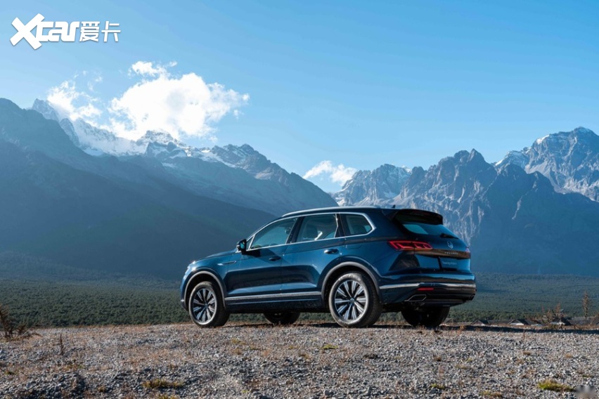 综合续航1000km，扭矩700Nm，途锐eHybrid上市