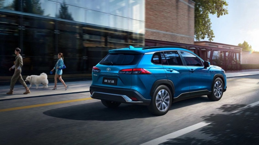 广汽丰田锋兰达上市12.58万起售！2.0L自吸+10速CVT，油耗5.7L