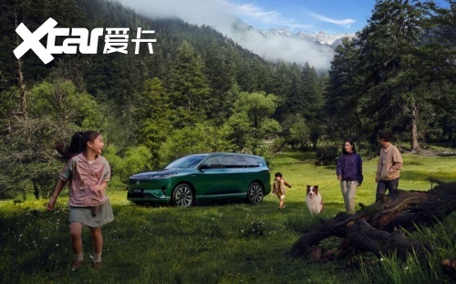 2026 款东风奕派 eπ008 六座 SUV，全家出行超自在
