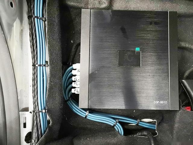 台州慧声专业汽车音响改装店，带你找到汽车音响改装的神奇之处