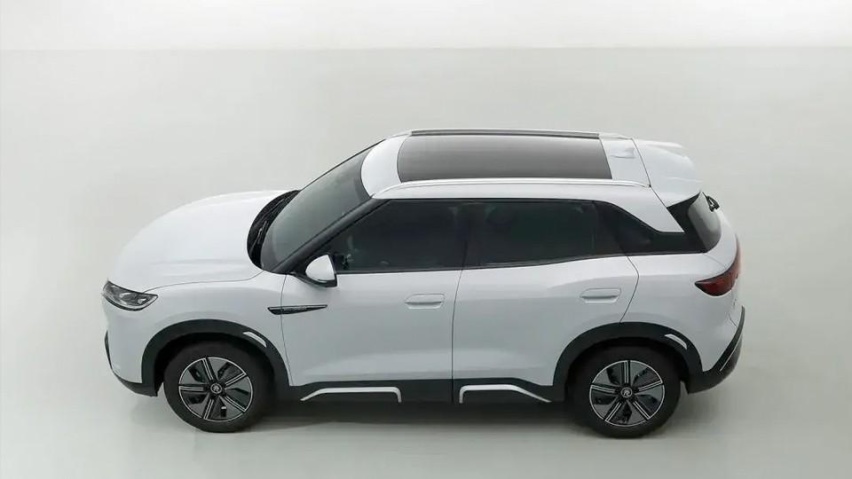 一度电能跑10公里，比亚迪元UP可能是10万内最省电的SUV？